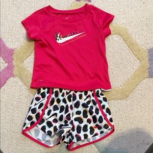 Nike Fuchsia Tee and Patterned Shorts Set